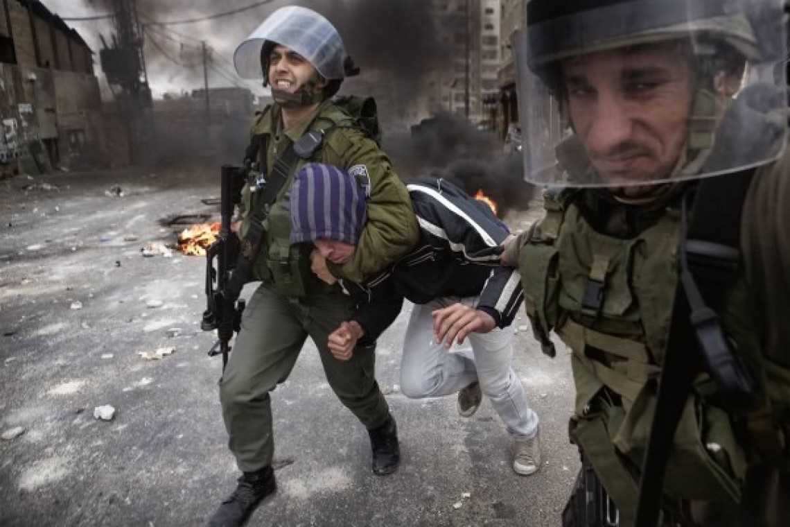 Statistik: Israel tangkap 440 warga Palestina selama Februari
