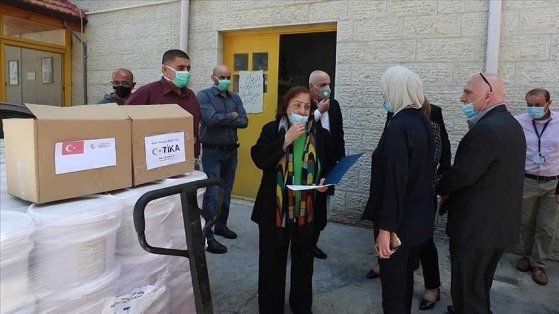 Lawan COVID-19, Turki Kirim Bantuan untuk Palestina