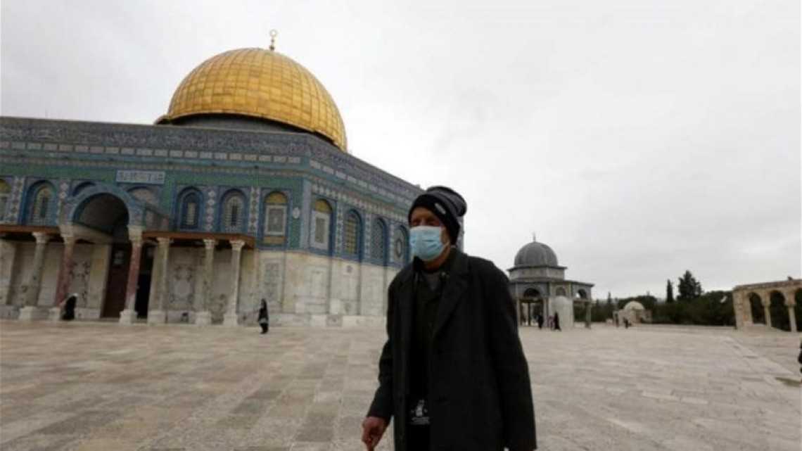 Pekan Kedua Ramadan, Salat Jumat di Al-Aqsa Dihadiri Kalangan Terbaras