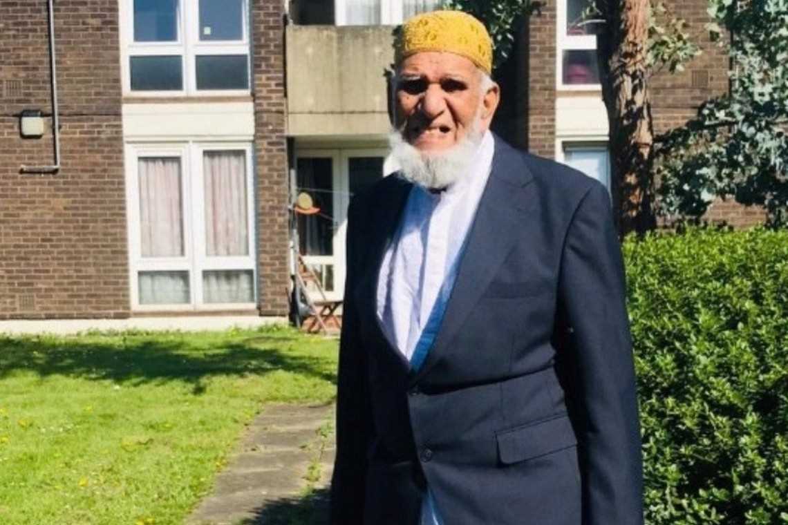 Bantu Para Pengungsi, Seorang Warga London Berusia 100 Tahun Berkeliling Mengumpulkan Donasi selama Ramadan