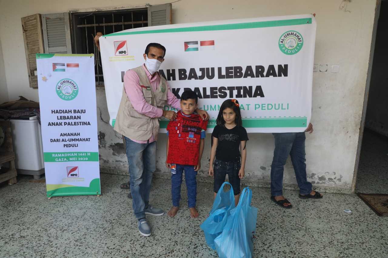 Baju Leberan Gratis untuk Anak Yatim Palestina dari Al-Ummahat Peduli