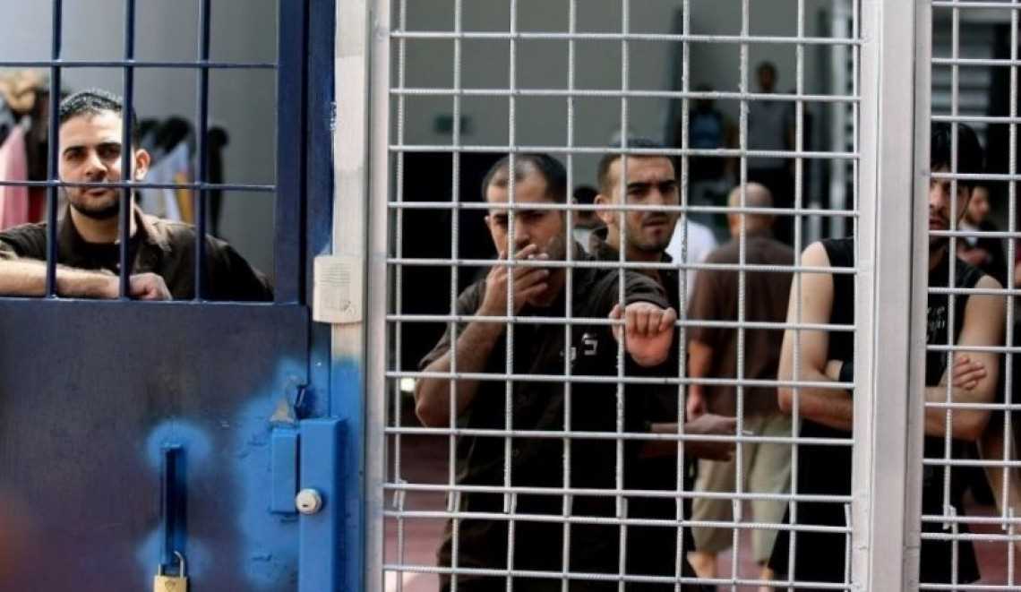 Tolak Penahanan Administrasi, 4 Tahanan Palestina di Penjara Israel Mogok Makan