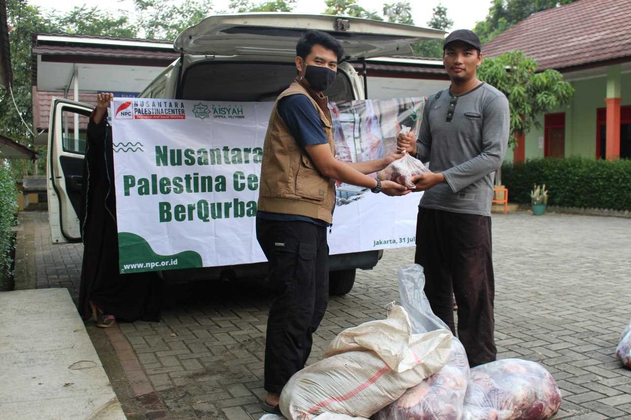 Membangun Budaya Filantropi yang Merata: Selain ke Jalur Gaza, NPC Juga Distribusikan Daging Kurban untuk Warga Jakarta dan Bogor