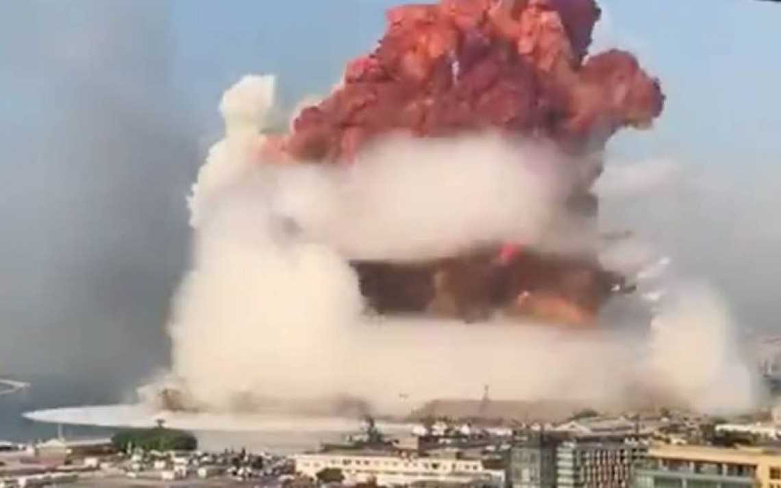 Kontroversi Penyebab Ledakan Beirut, Antara Kelalaian dan Serangan Roket Israel