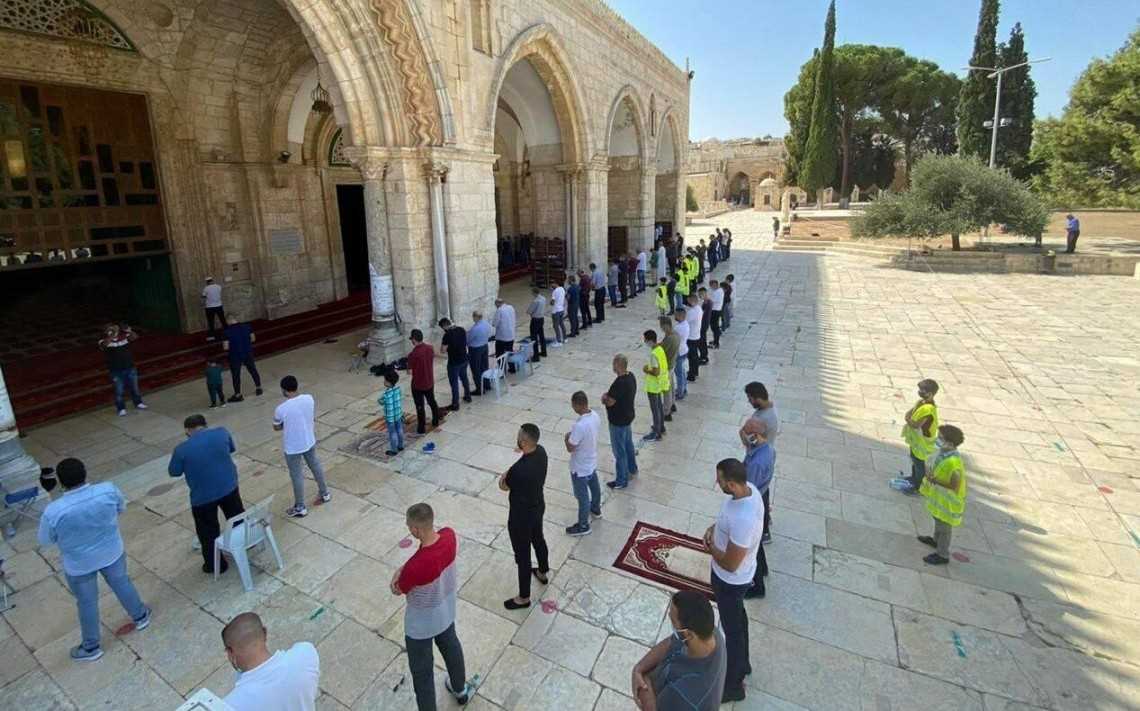1200 Jamaah Palestina Gelar Shalat Jumat di Al-Aqsa