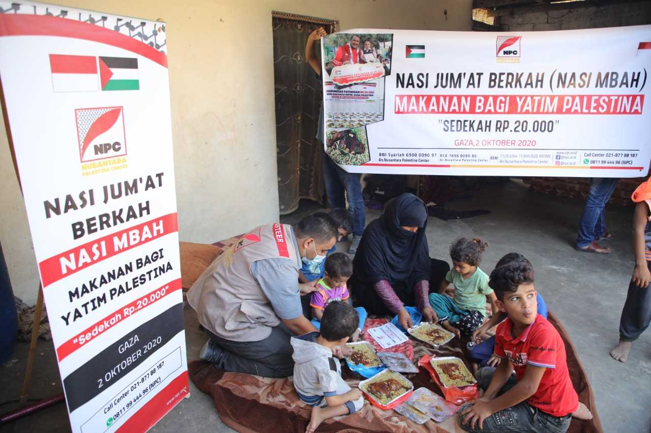 Melalui NPC, Sedusun Keluarga Duafa di Gaza Terima Bantuan Nasi Mbah dari Muslimin Indonesia