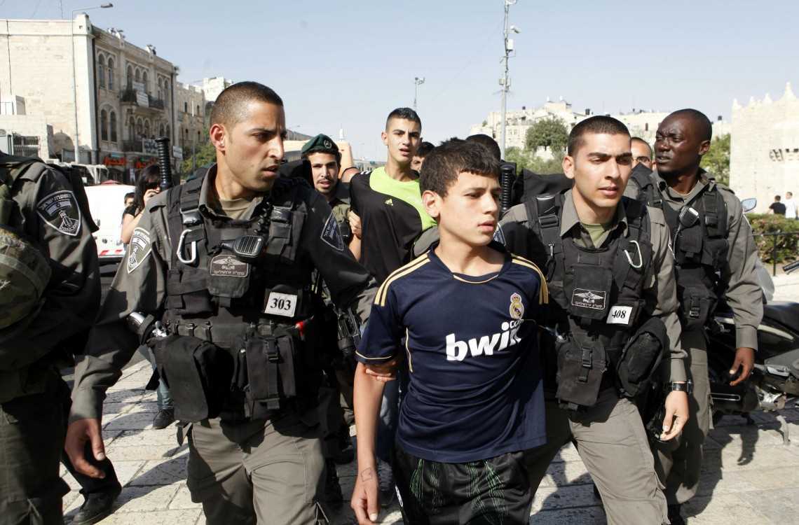 Laporan: Menandai Hari Anak Sedunia, Israel Tangkap Lebih 400 Anak Palestina Sejak Awal 2020