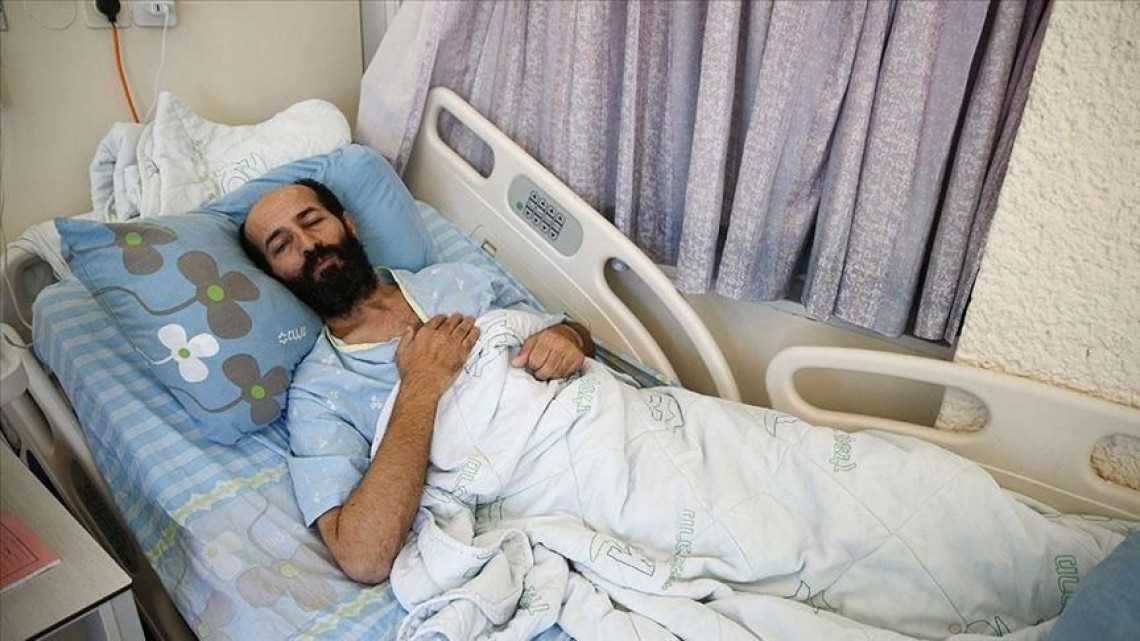 Setelah 103 Hari, Maher Al-Akhras Akhiri Aksi Mogok