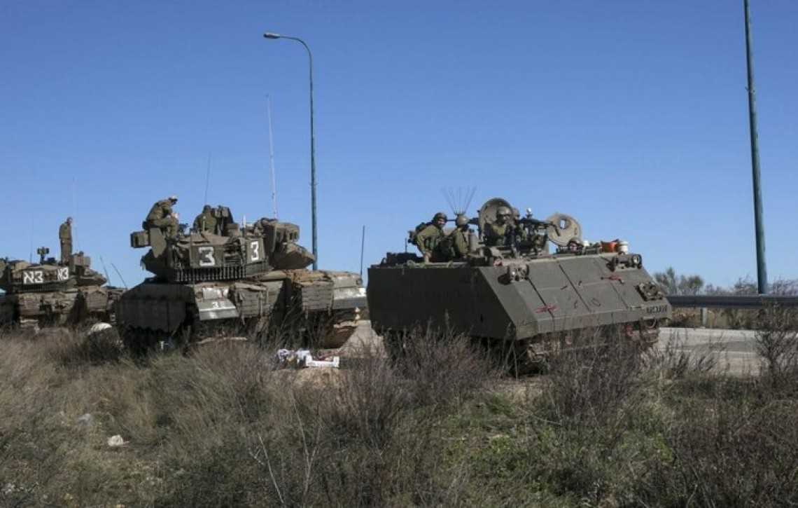Tank Israel Terobos Kawat Berduri di Perbatasan Lebanon-Palestina
