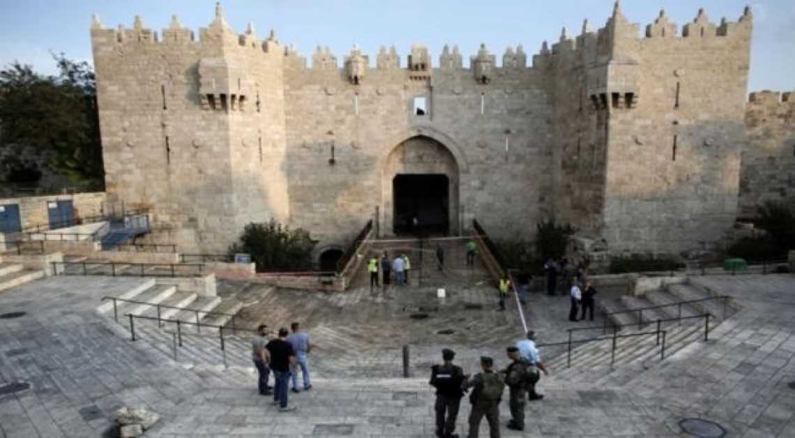 Menteri Dalam Negeri Israel Serbu Bab al-Amoud di Yerusalem