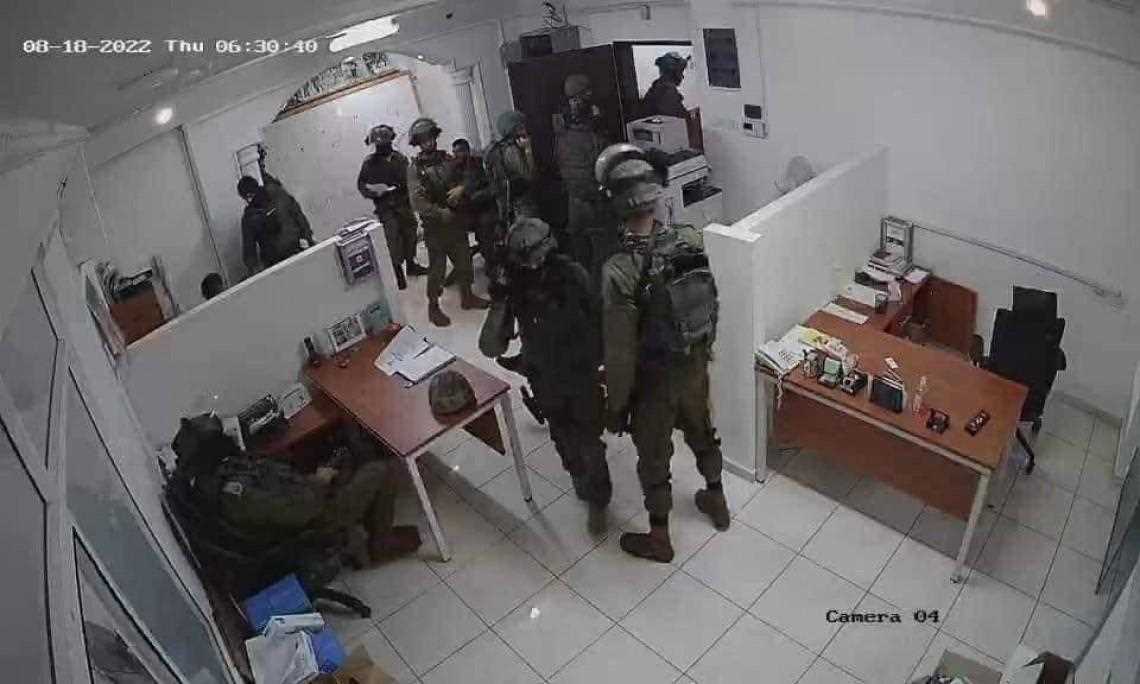 Tentara Israel Gerebek 6 Kantor Lembaga HAM Palestina di Ramallah