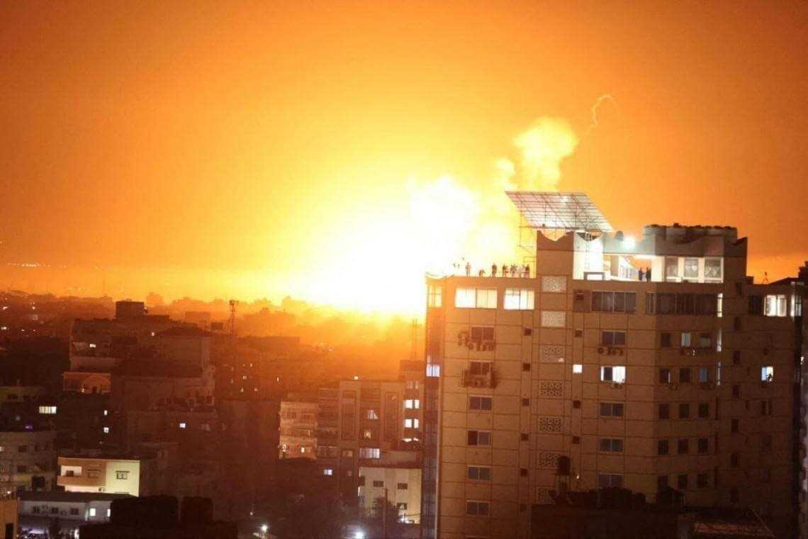 Israel Bombardir Gaza dengan 50 Ton Bom