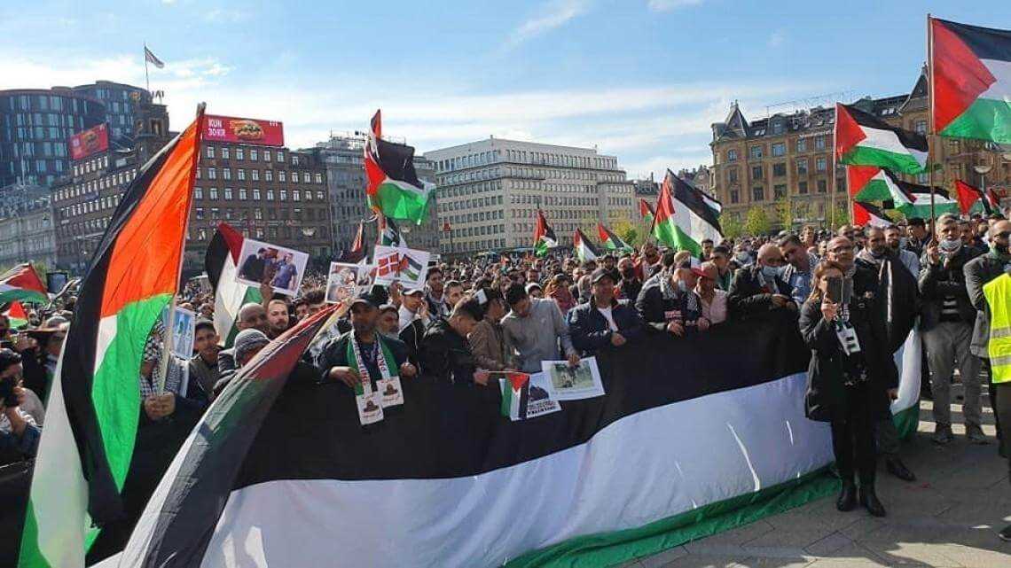 Komunitas Palestina Denmark dan Jerman Gelar Protes Kutuk Serangan terhadap Al-Aqsha