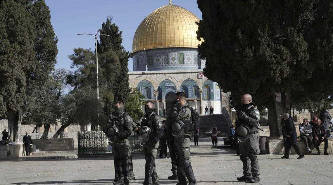 Israel Usir Jamaah Palestina yang Sedang I’tikaf di Al-Aqsha