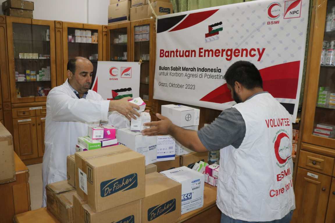Tanggap Krisis di Gaza, Bulan Sabit Merah Indonesia Beri Bantuan Obat-obatan untuk 190 Pasien Terdampak Serangan Israel