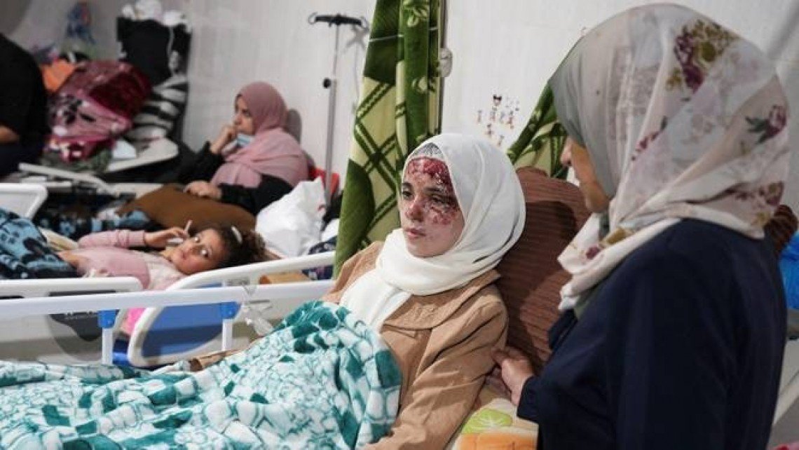 Empat Anggota Bulan Sabit Merah Palestina Gugur dalam Serangan Israel di Gaza Tengah