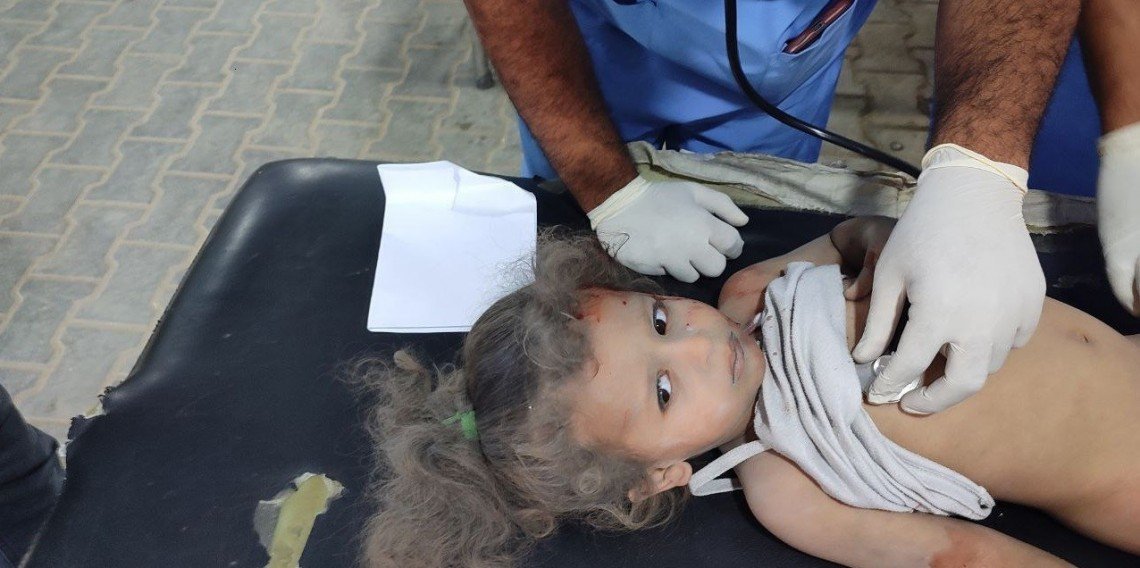 Gaza Bersimbah Darah: Serangan Israel Bunuh 16.400 Anak-anak
