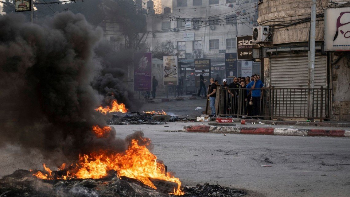 Memasuki Hari ke-5, Tentara Israel Kepung dan Serang Penduduk Palestina Jenin di Tepi Barat