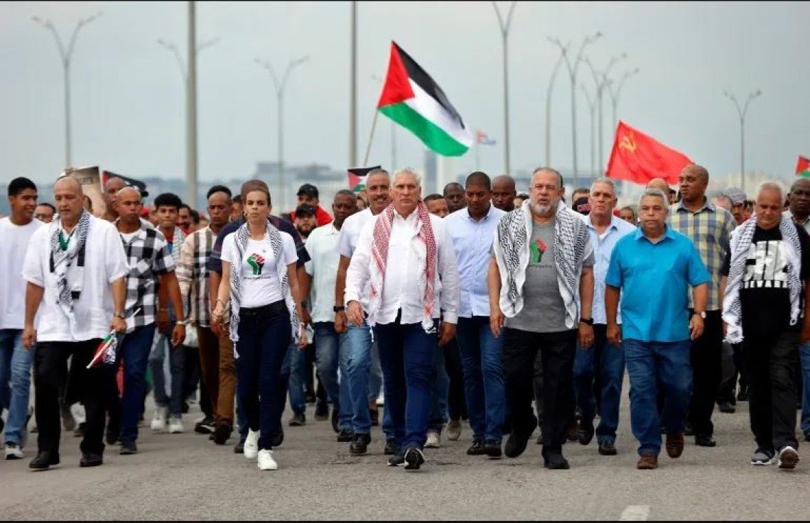 Presiden Kuba Diaz-Canel Pimpin Pawai Pro-Palestina di Havana