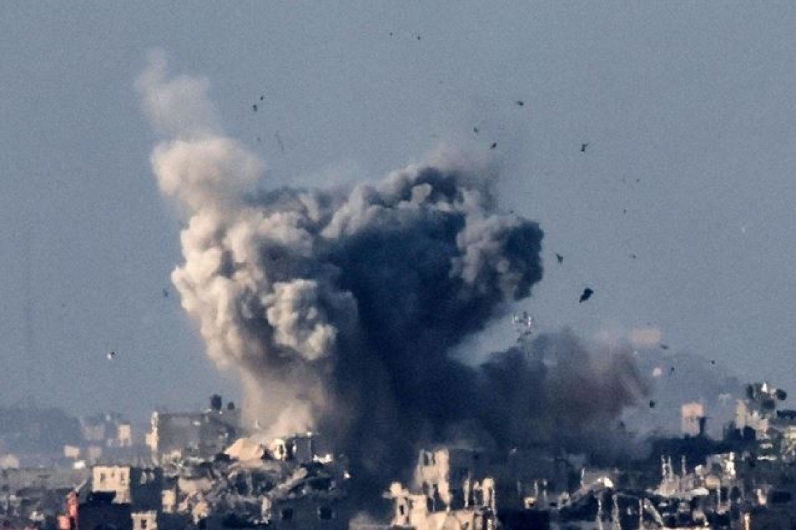 ‘Hukuman mati’: Asbes yang dilepaskan bom Israel akan membunuh selama puluhan tahun