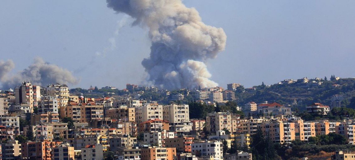Serangan Israel Memaksa Sejuta Warga Lebanon Mengungsi