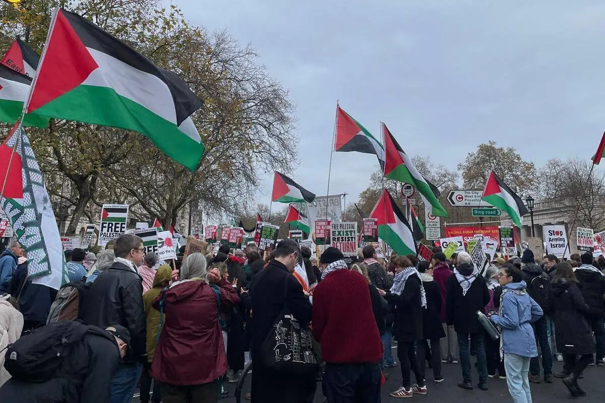 125.000 Orang Turun Ke Jalan, Rakyat Inggris Tegaskan Dukungan untuk Palestina