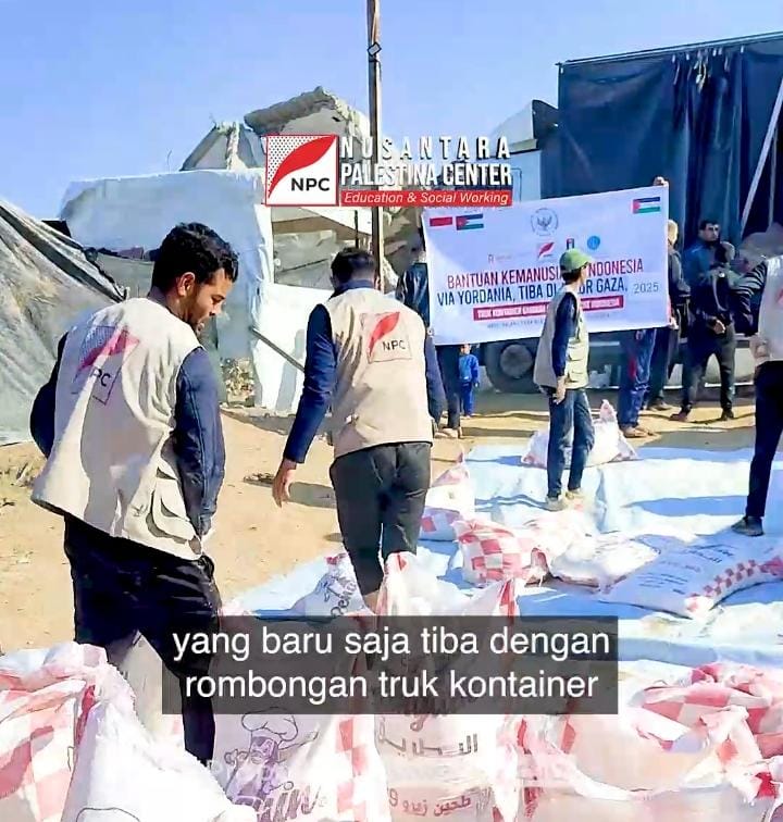 NPC Distribusikan Bantuan Tepung Gandum ke Wilayah Gaza Palestina