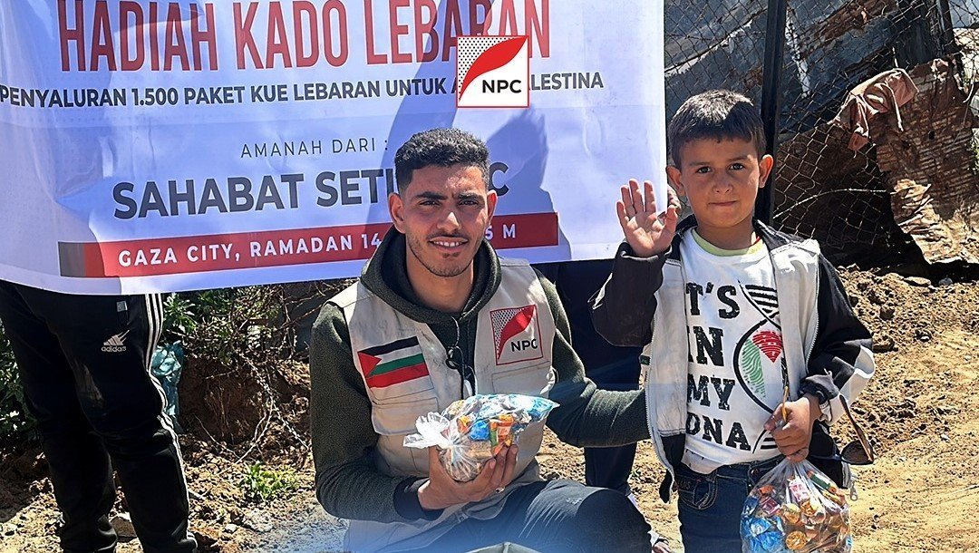 NPC Bagikan 1500 Kue Coklat Gratis untuk Anak-anak Pengungsi Gaza