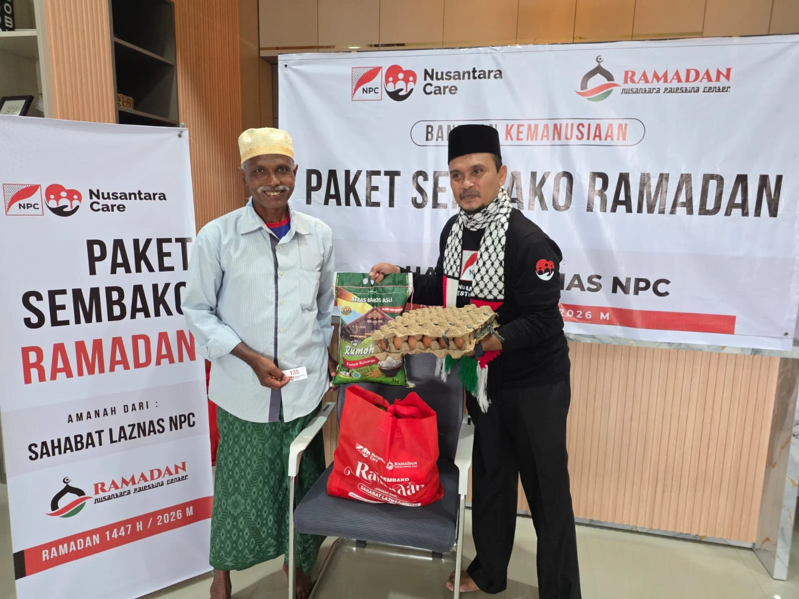 NPC Salurkan 300 Paket Sembako Ramadan untuk Warga Pra Sejahtera di Aceh Utara