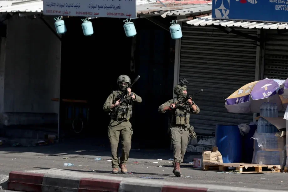 Israel Tutup Akses di Tepi Barat: 104 Guru Terhambat, Puluhan Warga Ditangkap